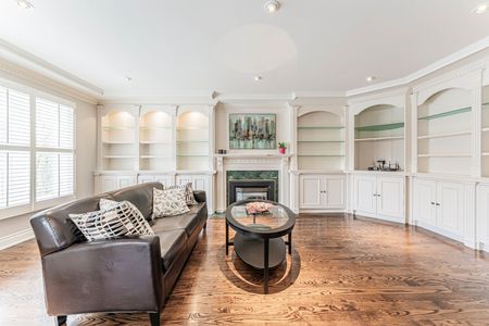 For Lease - 2191 Dunvegan Avenue, Oakville, Ontario - Photo 2