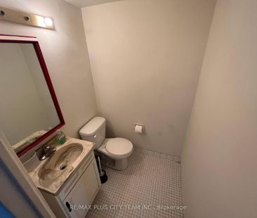 909 10 Edgecliff Golfway - Photo 5