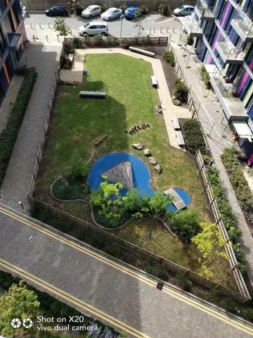 2 bedroom flat to rent - Photo 2