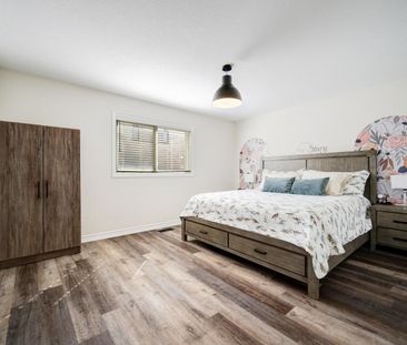 For Lease - 3320 Meadowgate Boulevard Unit# 14, London South, Ontario - Photo 3