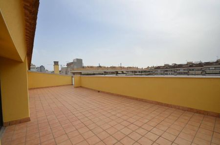 4 bedroom luxury penthouse for rent in Vilanova i la Geltrú, Catalonia - Photo 4