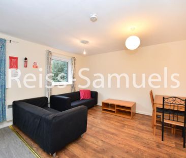 5 bedroom townhouse to rent - Photo 4