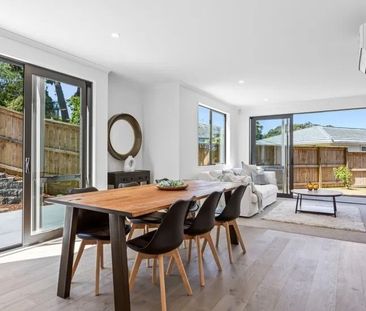 Onehunga 4 bedroom - Photo 3