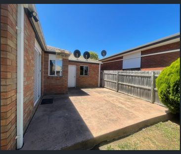 Charming & Spacious Family Home in Prime Reservoir Location - Photo 6