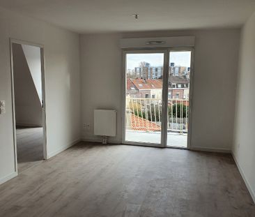 Location Appartement 2 pièces 40m² FACHES THUMESNIL 59155 - Photo 1