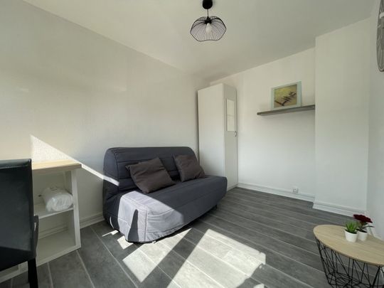 Location Appartement 1 pièce 19m² TROYES 10000 - Photo 1