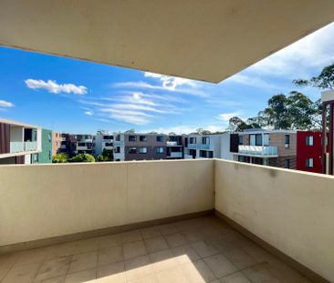 Spacious Two Bedrooms Apartment - Photo 5