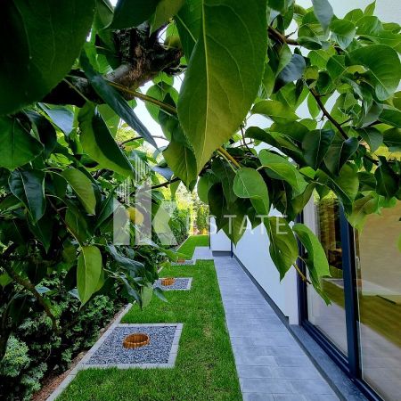 Nowoczesny Dom Wolnostojący w Mierzynie - Zdjęcie 3