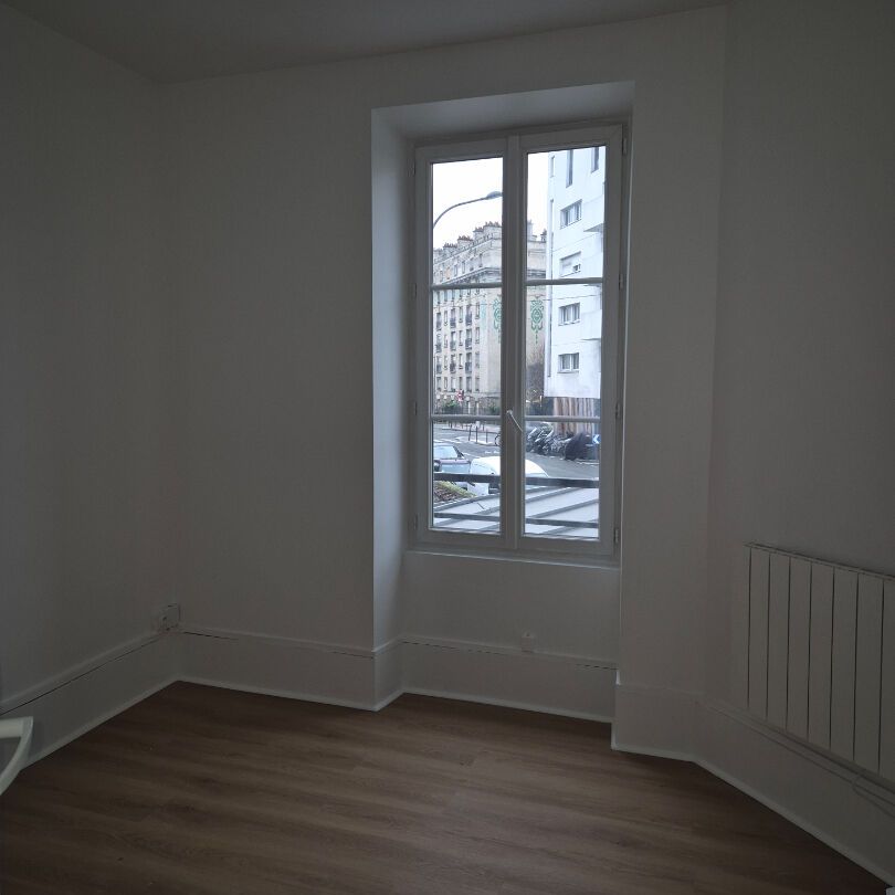 Appartement Paris 1 pièce(s) 19.63 m2 - Photo 1