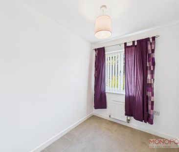 3 bedroom semi-detached house to rent - Photo 5