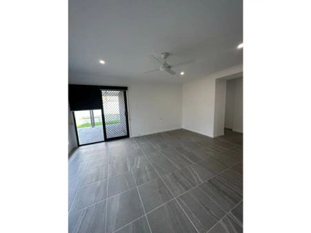 101 Laxton Road, Pallara QLD 4110 - Photo 4