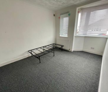 3 bedroom house to rent - Photo 3