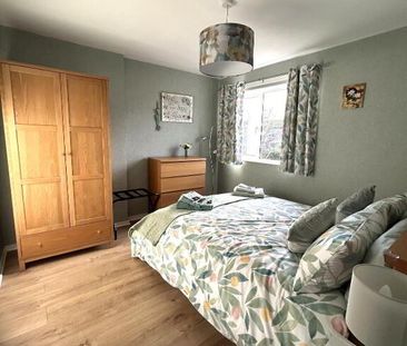 46 Thornhill Parade, Stormont, Belfast, BT5 7AU - Photo 5