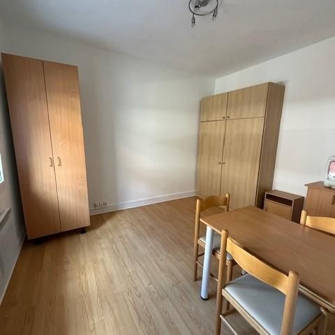 Location Appartement 1 pièce 17m² CHARNAY LES MACON 71850 - Photo 1