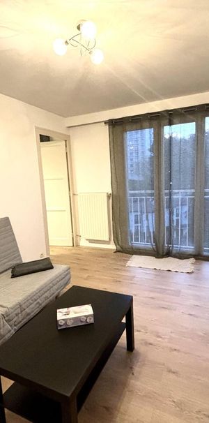 Location Appartement 2 pièces 40m² ST ETIENNE 42000 - Photo 1