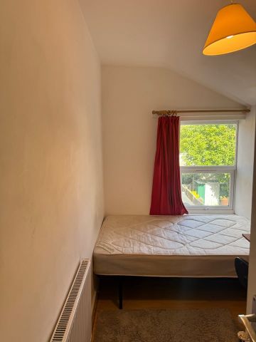 Room in a Shared House, Milner Road, B29 - Photo 4