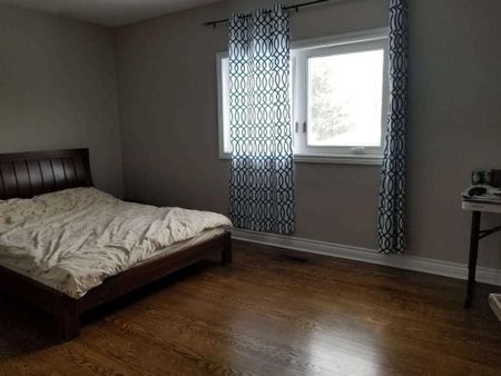 For Lease - 52 Fairchild Avenue, Toronto, Ontario - Photo 5