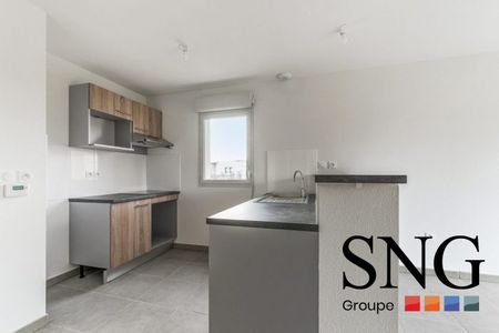 VILLA T4 DUPLEX AVEC TERRASSE ET PARKING - Photo 5