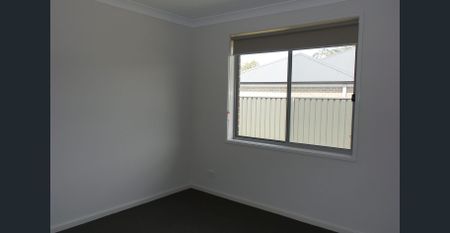 twin waters estate - Photo 3