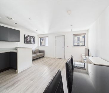 1 bedroom flat to rent - Photo 5