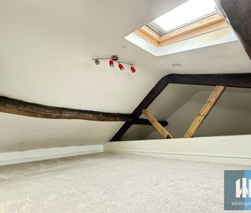 2 bedroom terraced house to rent - Photo 2