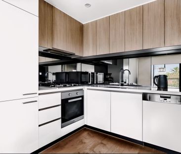 6 Kingsborough Way, Sydney - Photo 5