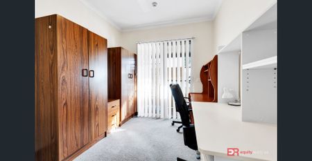 2 BEDROOM APARTMENT – AVAILABLE NOW - Photo 5