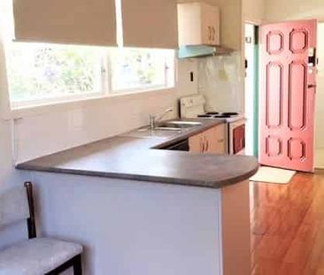 Cozy & Convenient Living in Blockhouse Bay - Photo 2