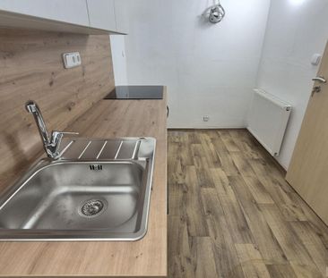 Pronájem bytu 1+1 27 m2 - Fotografie 1