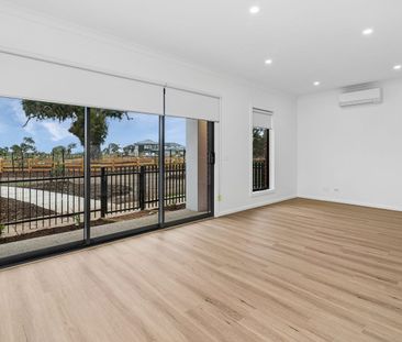 Brand New Corner Townhome with 3 Bedrooms, Private Balcony & Double Garage - Photo 5