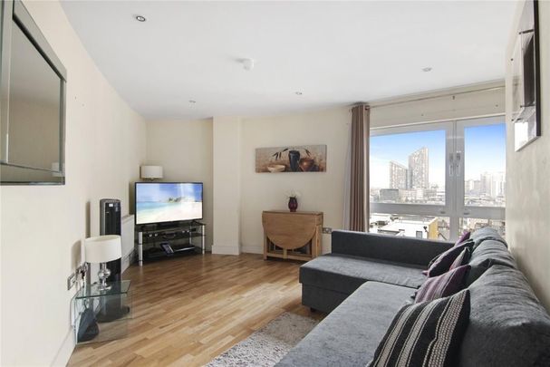 2 Bed Flat, Raphael House, IG1 - Photo 1