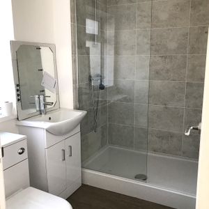 £1,100 PCM, Furnished Two Bedroom Maisonette with Garden in Cymmer Street, Grangetown, Cardiff, CF11 7AB - Photo 2