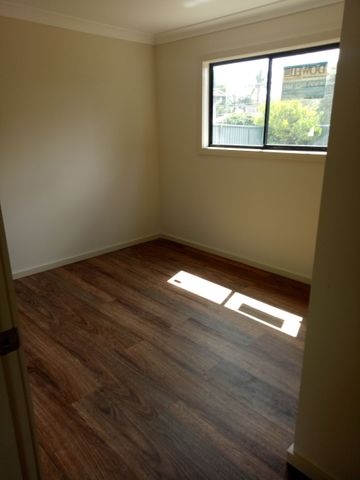 **Up to two weeks rent free! - Photo 4