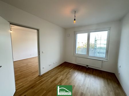 Moderne Neubauwohnung mit Balkon und Einbauküche! Nahe Straßenbahn 26, Lorettowiese und SCN - Photo 2