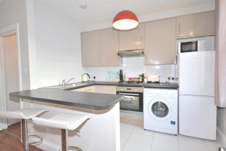 2 bedroom flat to rent - Photo 5