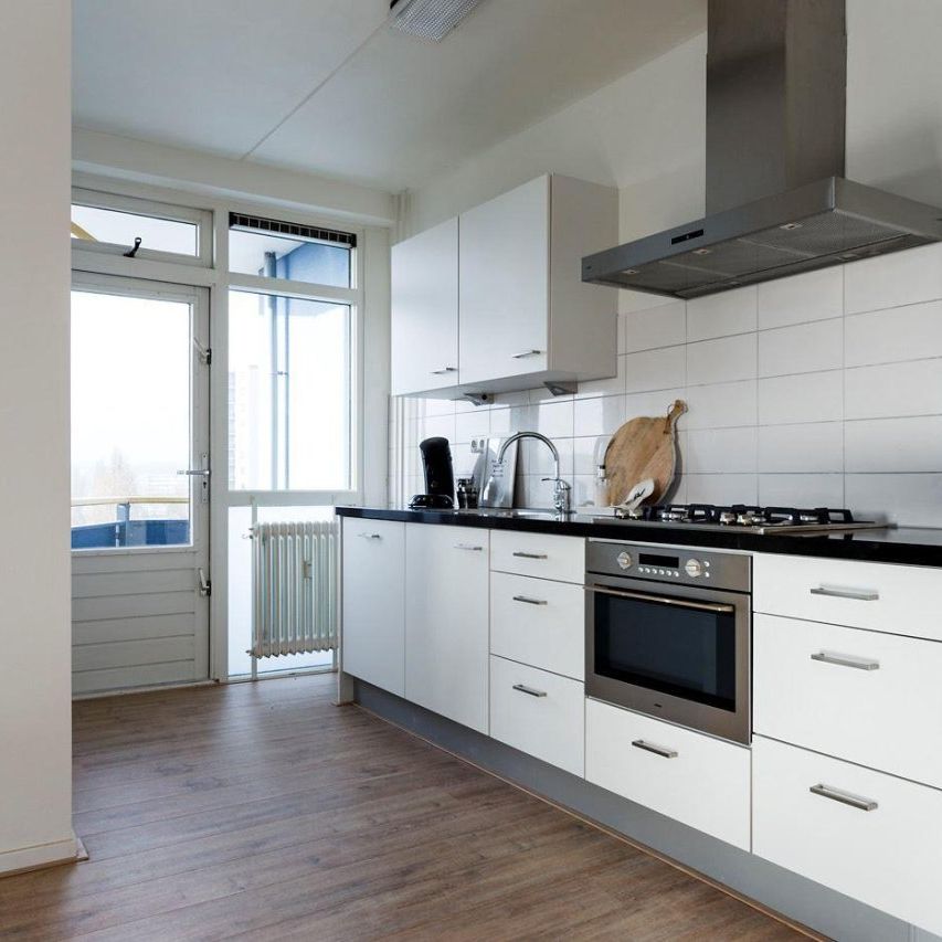 Erasmusstraat 19, 7316HM Apeldoorn - Photo 1