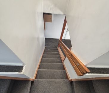 120 Randwick Rd, Moera - Photo 1