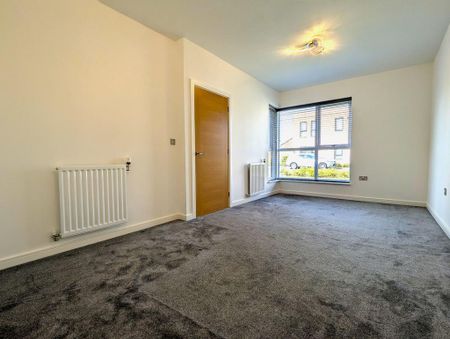 4 bedroom detached house to rent - Photo 4