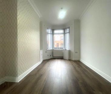 46 Clowney Street, Belfast, BT12 7LY - Photo 5