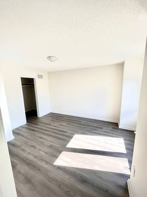 For Lease - 16 Heathrow Lane, Caledon, Ontario - Photo 1