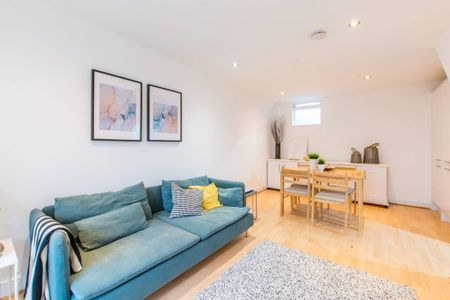 2 bedroom maisonette to rent - Photo 5