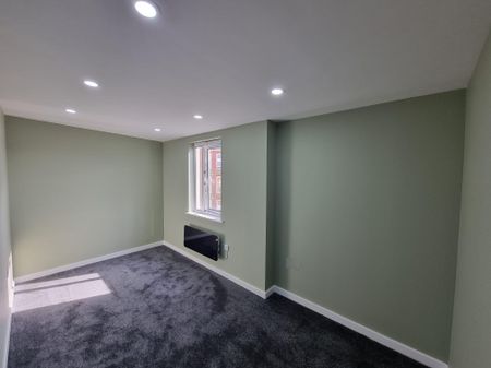 Enfield Road - Photo 3