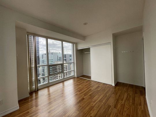 COLLEGE PARK PHASE II: Bay & College (761 Bay St) AD#103405 - Photo 1