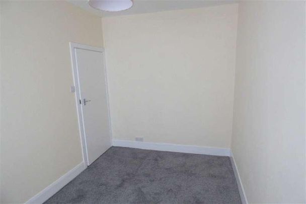 Dale Street, Runcorn, WA7 - Photo 1