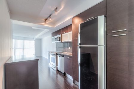 For Lease - 386 Yonge Street Unit# 1816, Toronto, Ontario - Photo 4