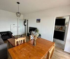 Agréable T4 de 70.38m² meublé Beauséjour - Photo 5