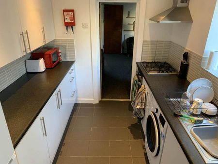 3 bedroom house to rent - Photo 2