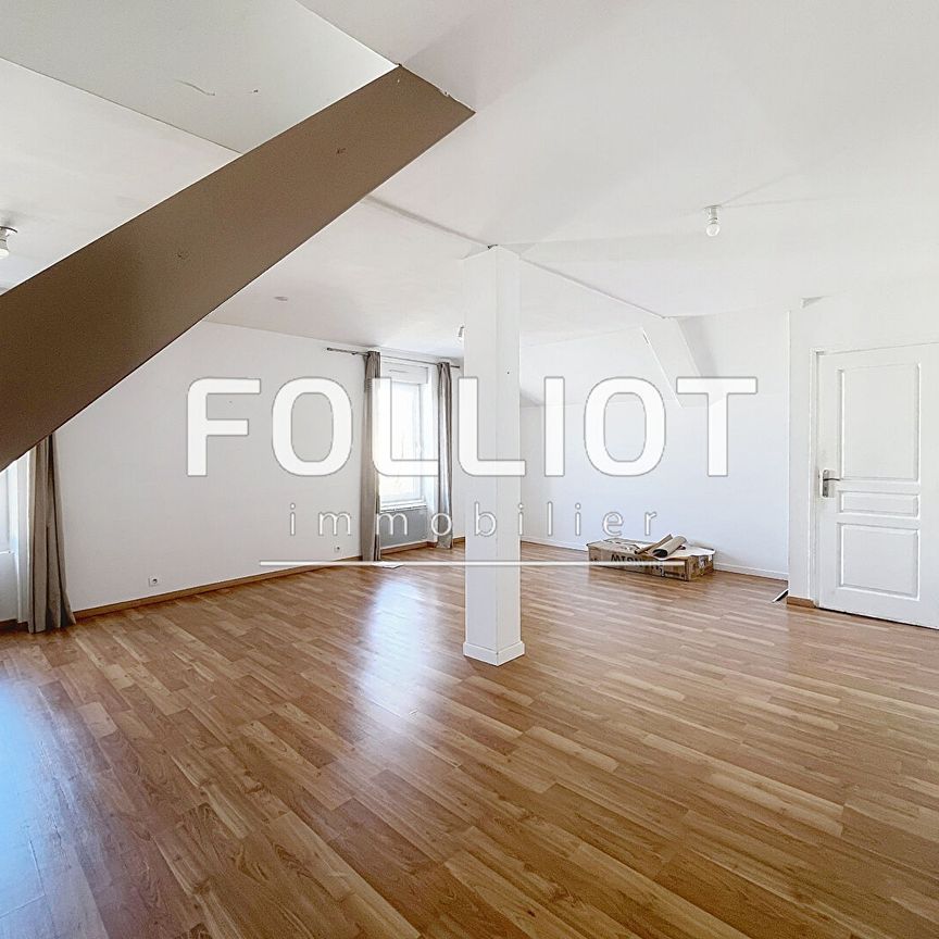A LOUER Appartement Donville Les Bains 2 pièce(s) 54.80m2 - Photo 1