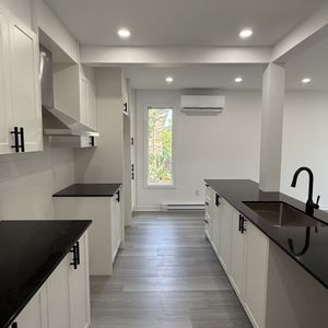 Magnifique Condo 4 ½ Entièrement Rénové - Photo 2