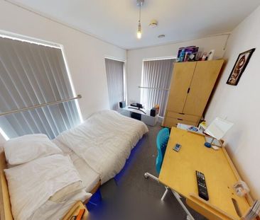 5 bedroom flat to rent - Photo 5